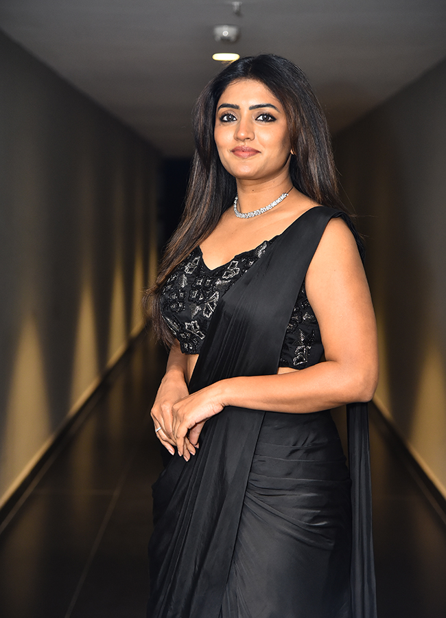 Actress Eesha Rebba Black Dress HD Photos21