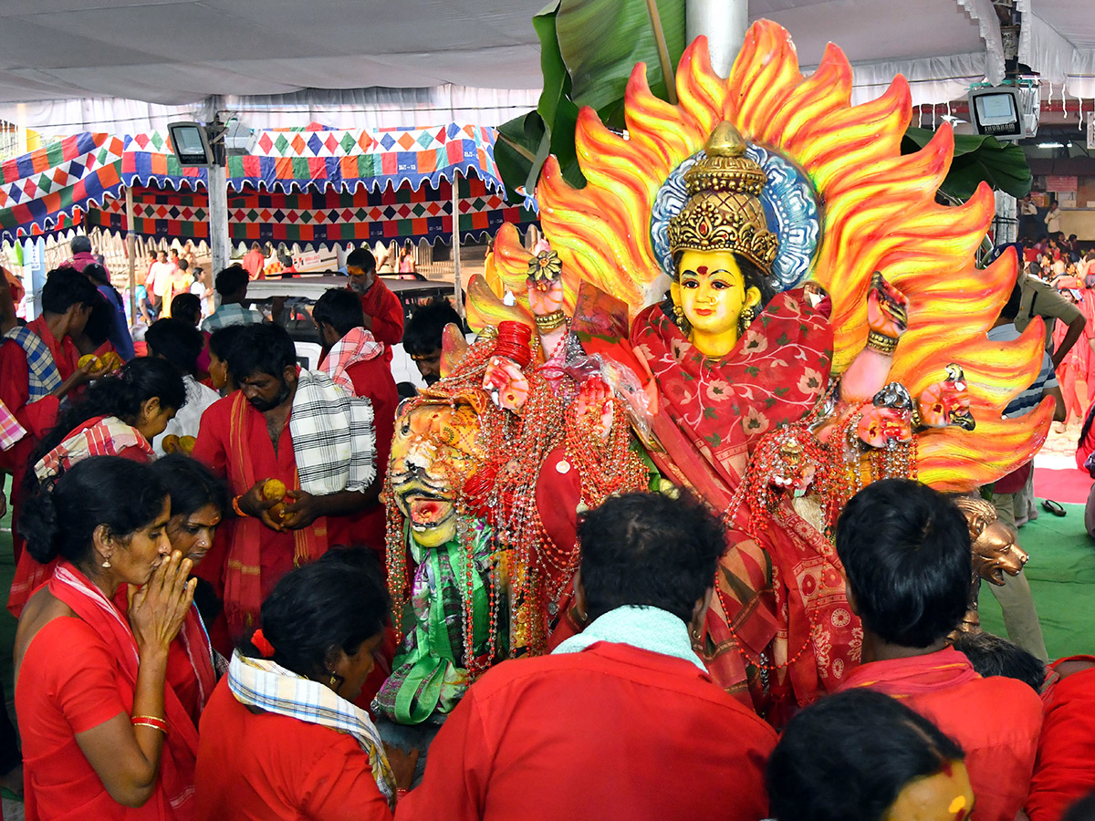 Bhavani Deeksha Viramanalu Started At Vijayawada Photos13