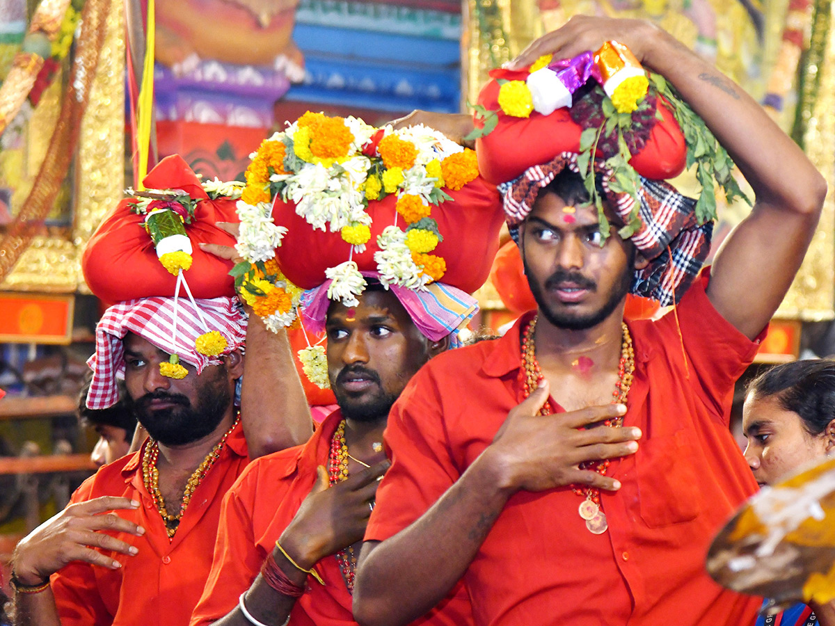 Bhavani Deeksha Viramanalu Started At Vijayawada Photos2