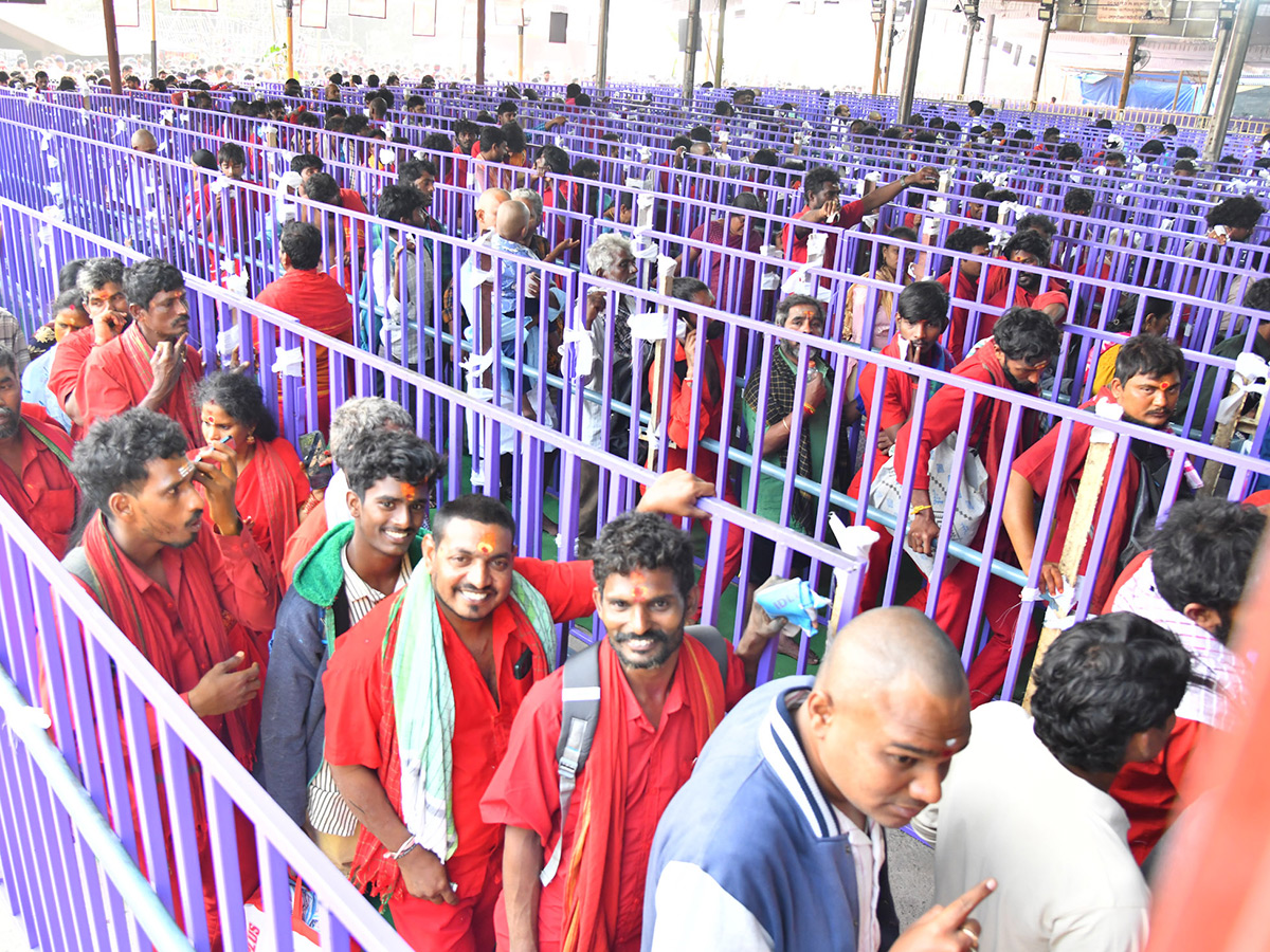 Bhavani Deeksha Viramanalu Started At Vijayawada Photos20