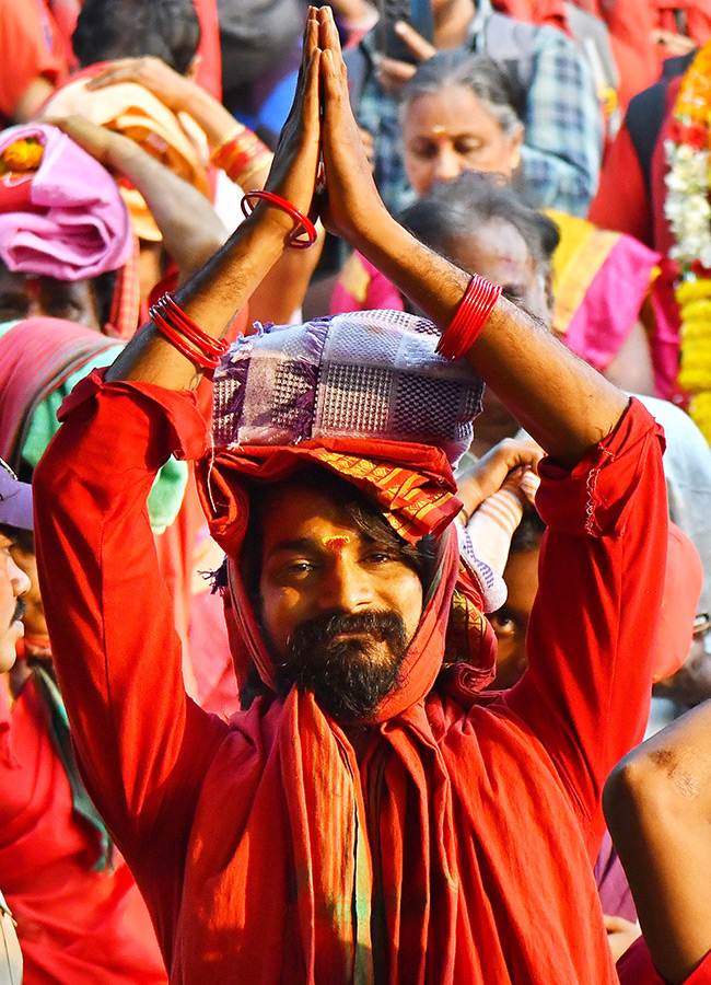 Bhavani Deeksha Viramanalu Started At Vijayawada Photos28