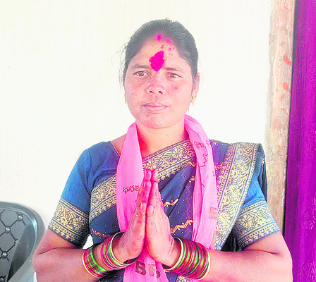 గడలపెల్లిలో అక్కాచెల్లెళ్లు4