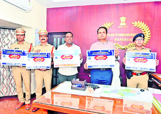 అమ్మవారిని దర్శించుకున్న  ఎమ్మెల్యే నాయిని1