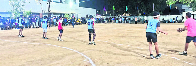 అట్టహాసంగా హ్యాండ్‌బాల్‌ టోర్నీ 2