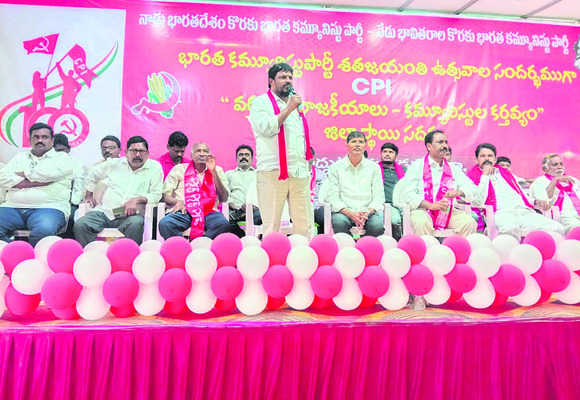 రిమ్స్‌ మార్చురీలో గుర్తు తెలియని వ్యక్తి మృతదేహం  1