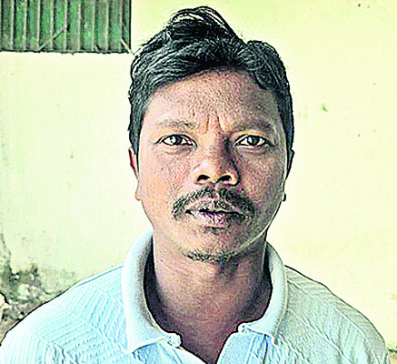 పట్టా ఉన్నా.. సాయం సున్నా..! 1