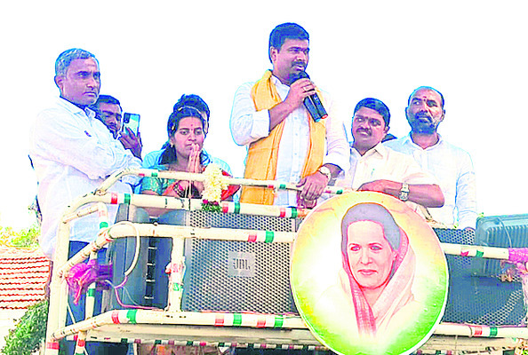 గ్రామాల అభివృద్ధే ప్రాధాన్యం
1