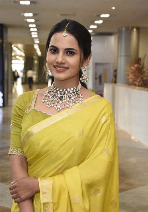 Actress Payal Rajput HiLife Jewels Exhibition Photos3