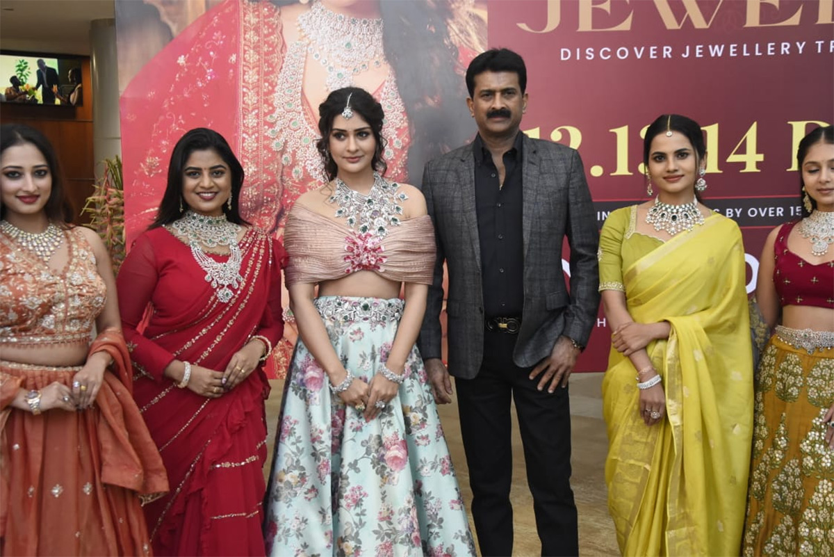 Actress Payal Rajput HiLife Jewels Exhibition Photos7