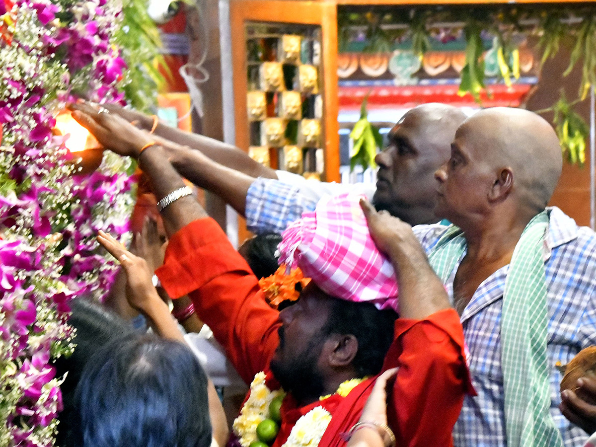 Heavy Rush of Bhavani Deeksha Viraman on Indrakeeladri11