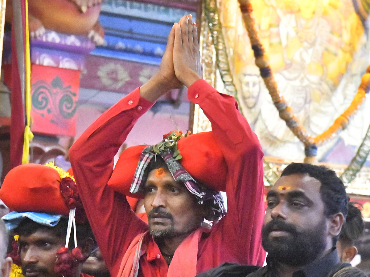 Heavy Rush of Bhavani Deeksha Viraman on Indrakeeladri12