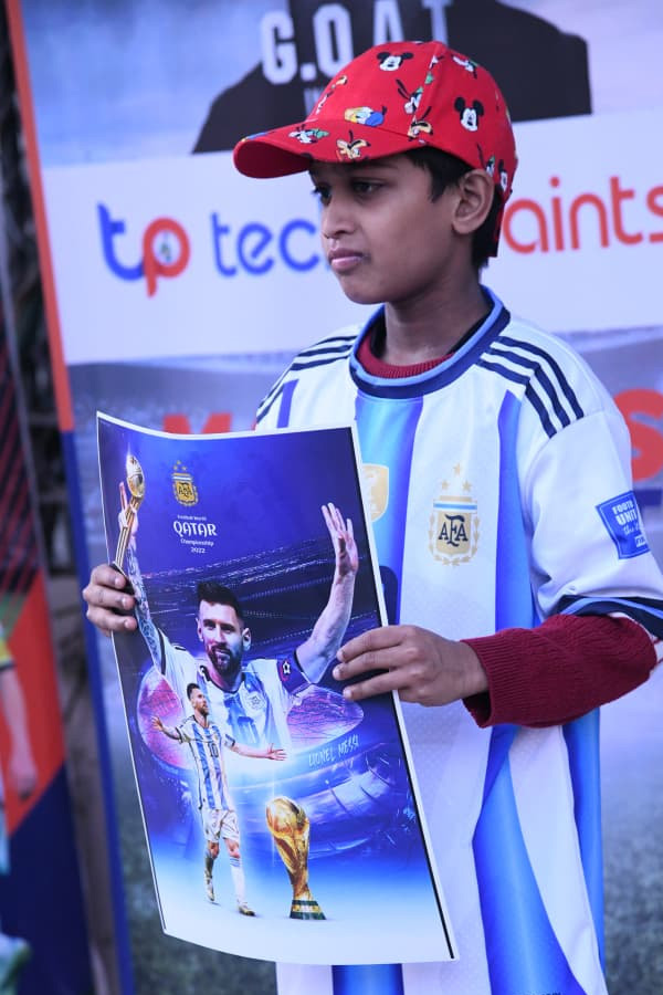 Lionel Messi Connects with Hyderabad Stadium Fans Photos4