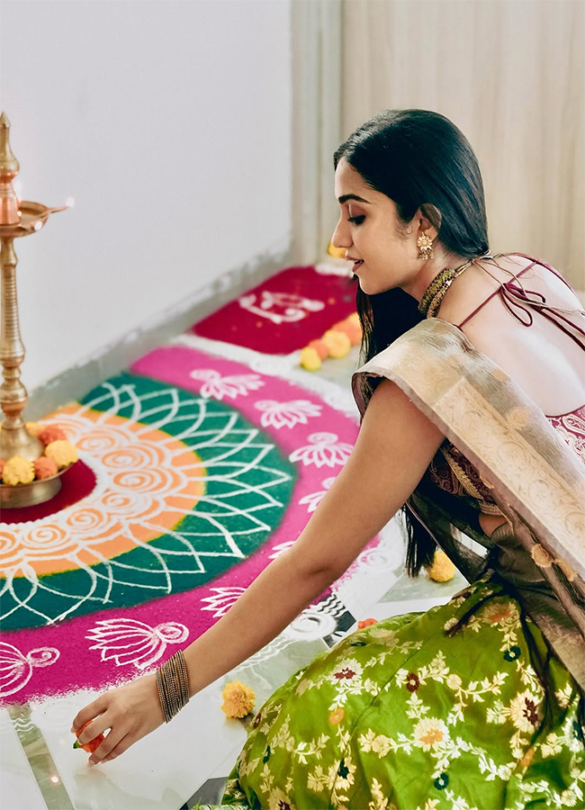 Mowgli 2025 Movie Actress Sakshi Mhadolkar HD Photos11