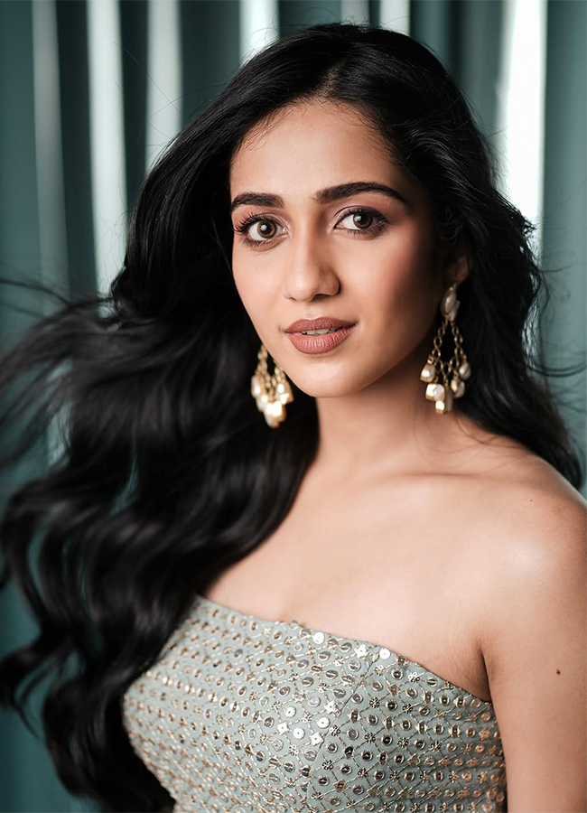 Mowgli 2025 Movie Actress Sakshi Mhadolkar HD Photos6