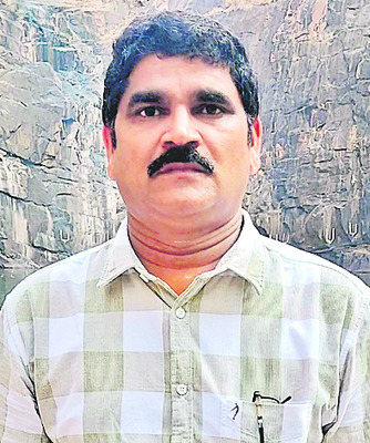 ఆశలు..ఎర్రబారి..!2