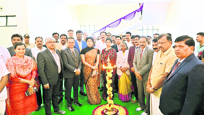 పబ్లిక్‌ ప్రాసిక్యూటర్ల పాత్ర కీలకం1