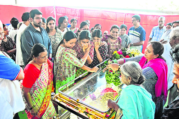 అనురాగం పంచి..2