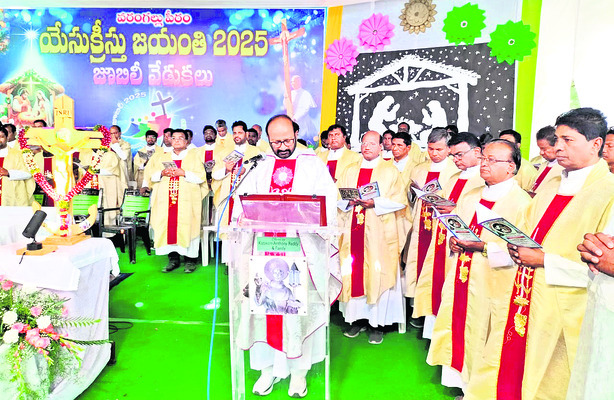 బాధ్యతాయుతంగా  విధులు నిర్వర్తించాలి
1