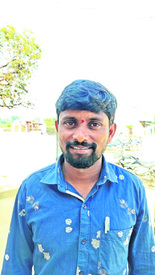 సర్పంచులు @ పట్టభద్రులు1