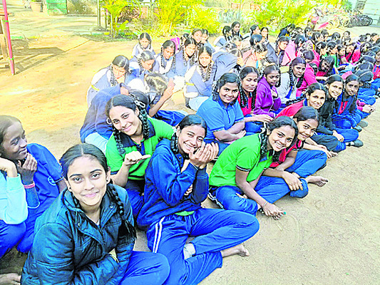 ● ముగిసిన వార్షిక క్రీడోత్సవాలు2