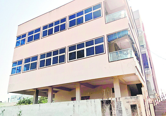 అధిక మొత్తం ఆశ చూపి కుచ్చుటోపీ! 2