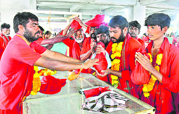 భవానీ.. శరణు శరణు 1