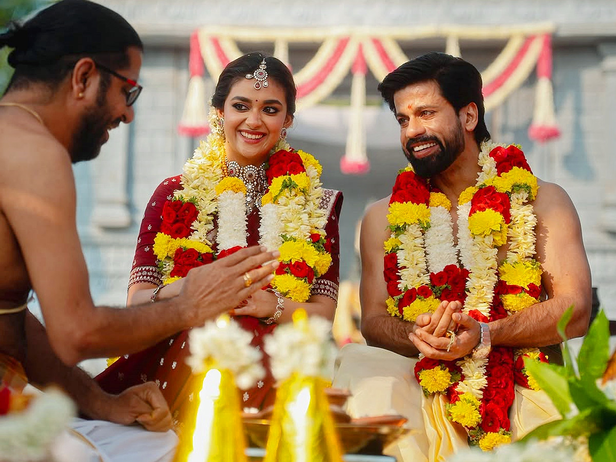 Actress Keerthy Suresh Wedding Anniversary SPecial Photos13