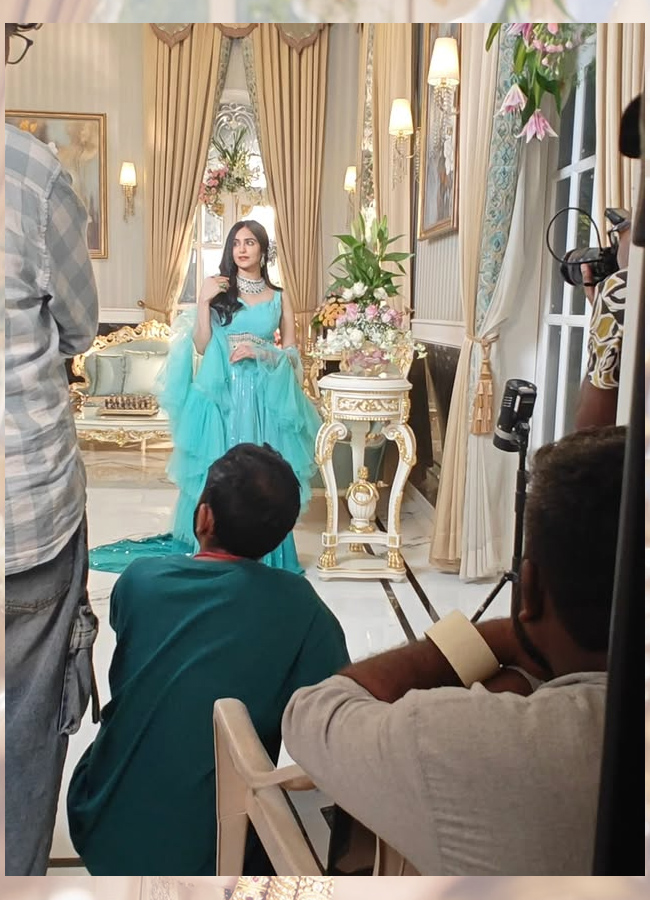 Actress Adah Sharma, dressed up like a bride... Photos.15