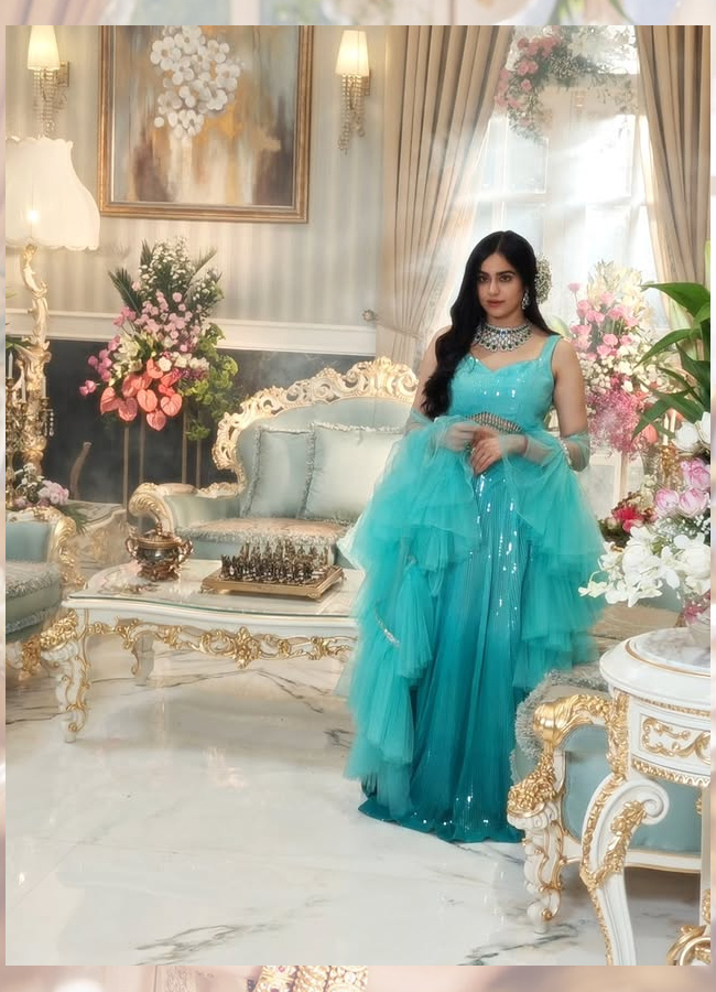 Actress Adah Sharma, dressed up like a bride... Photos.17