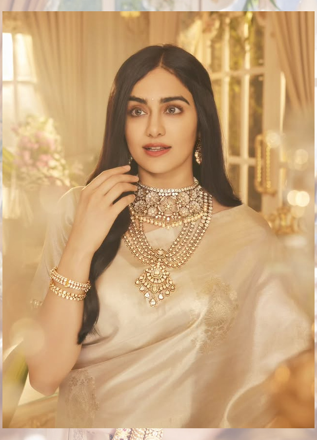Actress Adah Sharma, dressed up like a bride... Photos.3
