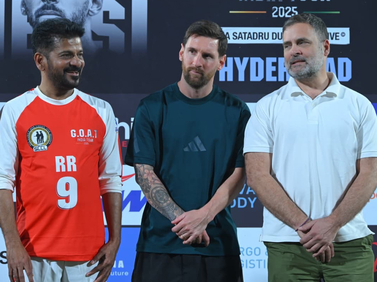 Uppal electrifying atmosphere Hyderabad chanted the Messi mantra (Photos)12