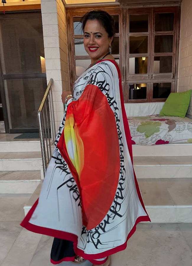 Tollywood actress Sameera Reddy's birthday special (Gallery)16