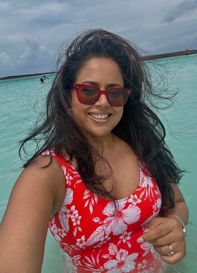 Tollywood actress Sameera Reddy's birthday special (Gallery)10