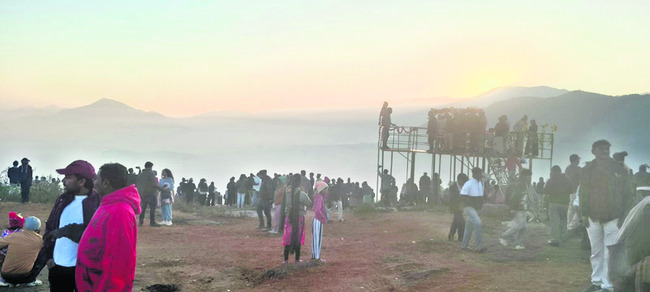 మురిసిన పర్యాటకం6