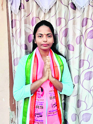 మంత్రి స్వగ్రామంలో  కాంగ్రెస్‌దే గెలుపు1