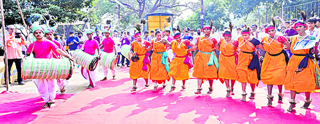 వైభవం.. ఏపీఆర్‌జే కళాశాల స్వర్ణోత్సవం 1