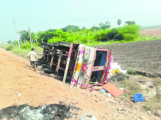 బాబు మాటల్లోనే బ్యాగోగులు! 7
