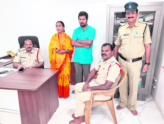 యువతి కిడ్నాప్‌నకు విఫల యత్నం 1