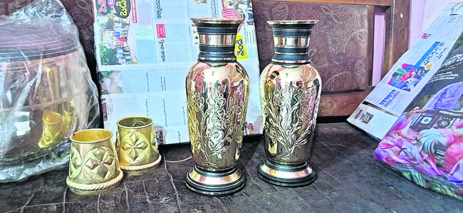 ● బుడితిలో గృహోపకరణాల తయారీ 1