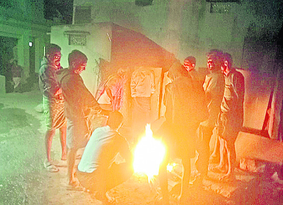 చలి పంజా 
1