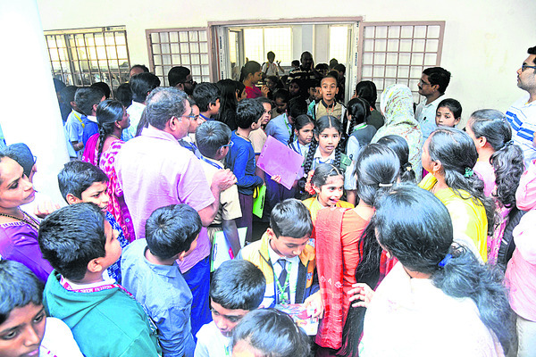 భాషపై పట్టు.. ప్రతిభకు పట్టం2