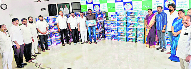 మెడికల్‌ కాలేజీల ప్రైవేటీకరణపై.. 1