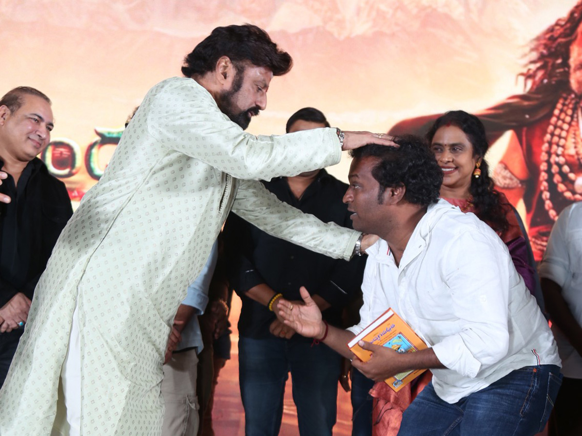 Akhanda 2 Thandavam Success Meet Photos1