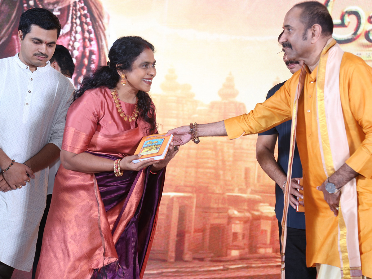 Akhanda 2 Thandavam Success Meet Photos12