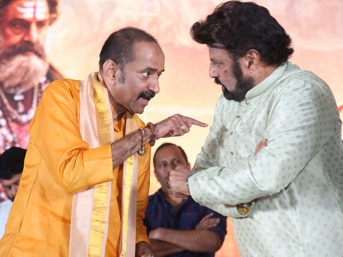 Akhanda 2 Thandavam Success Meet Photos9