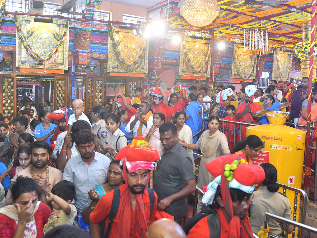 Bhavani Deeksha Viramana at Indrakeeladri Photos12