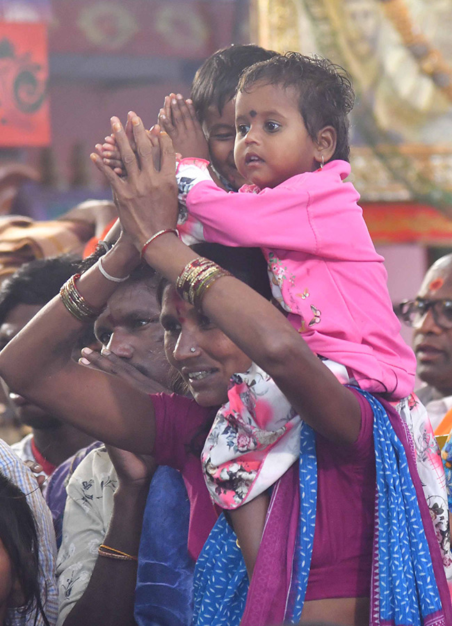 Bhavani Deeksha Viramana at Indrakeeladri Photos23