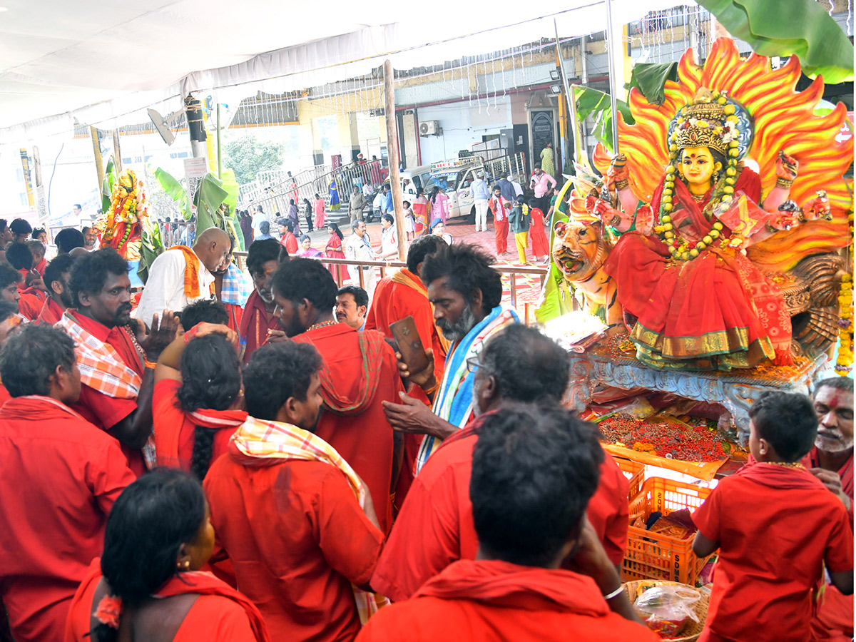 Bhavani Deeksha Viramana at Indrakeeladri Photos3