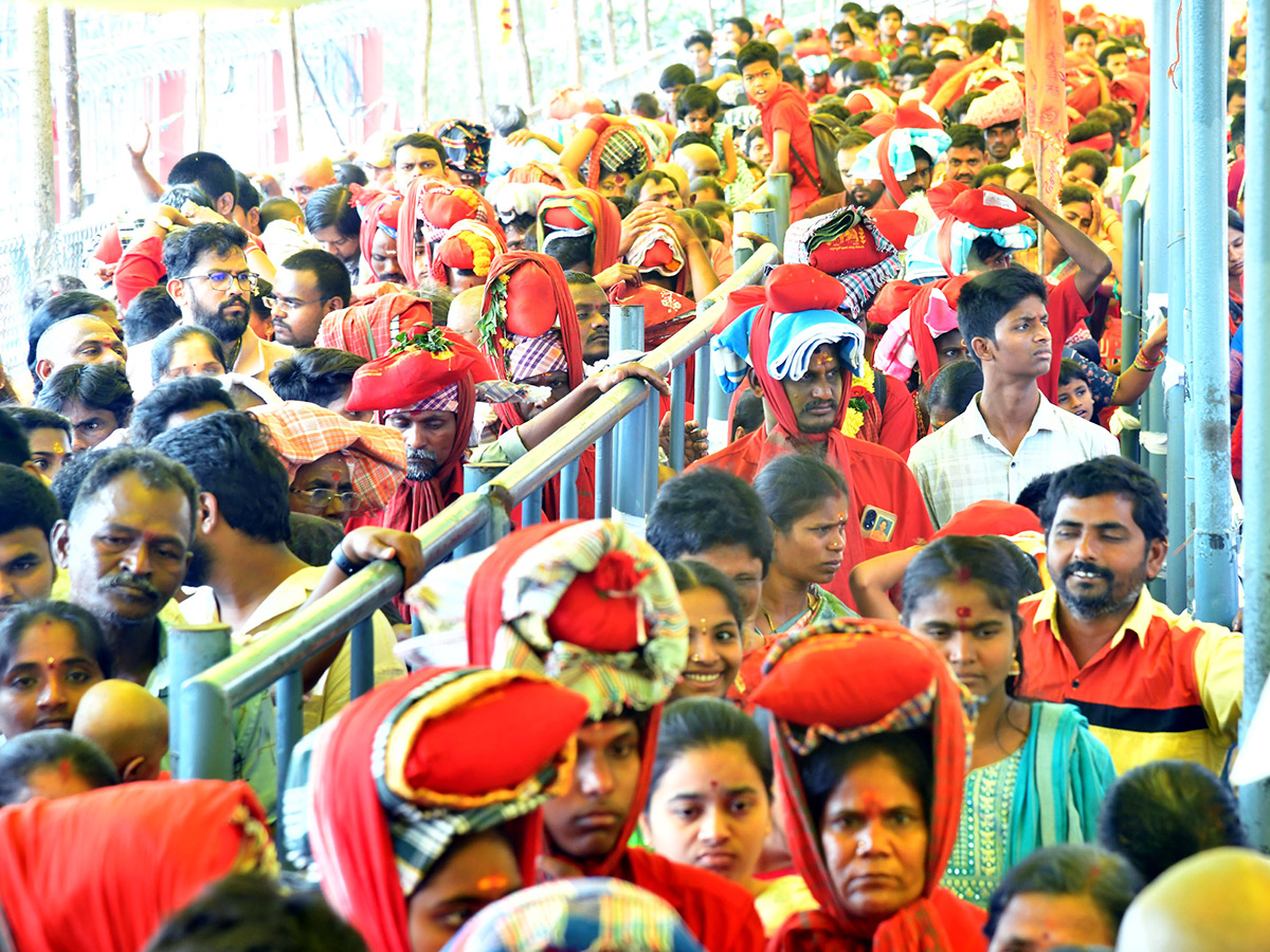 Bhavani Deeksha Viramana at Indrakeeladri Photos5