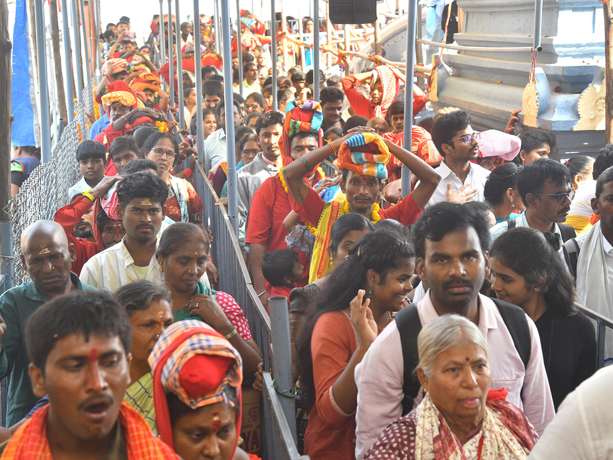 Bhavani Deeksha Viramana at Indrakeeladri Photos8